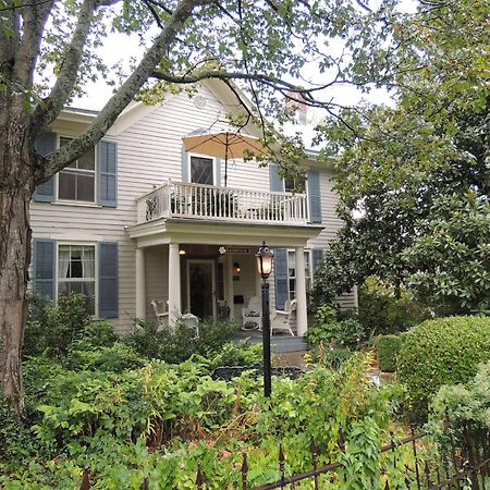 1868 Magnolia House Inn Lexington Exteriör bild